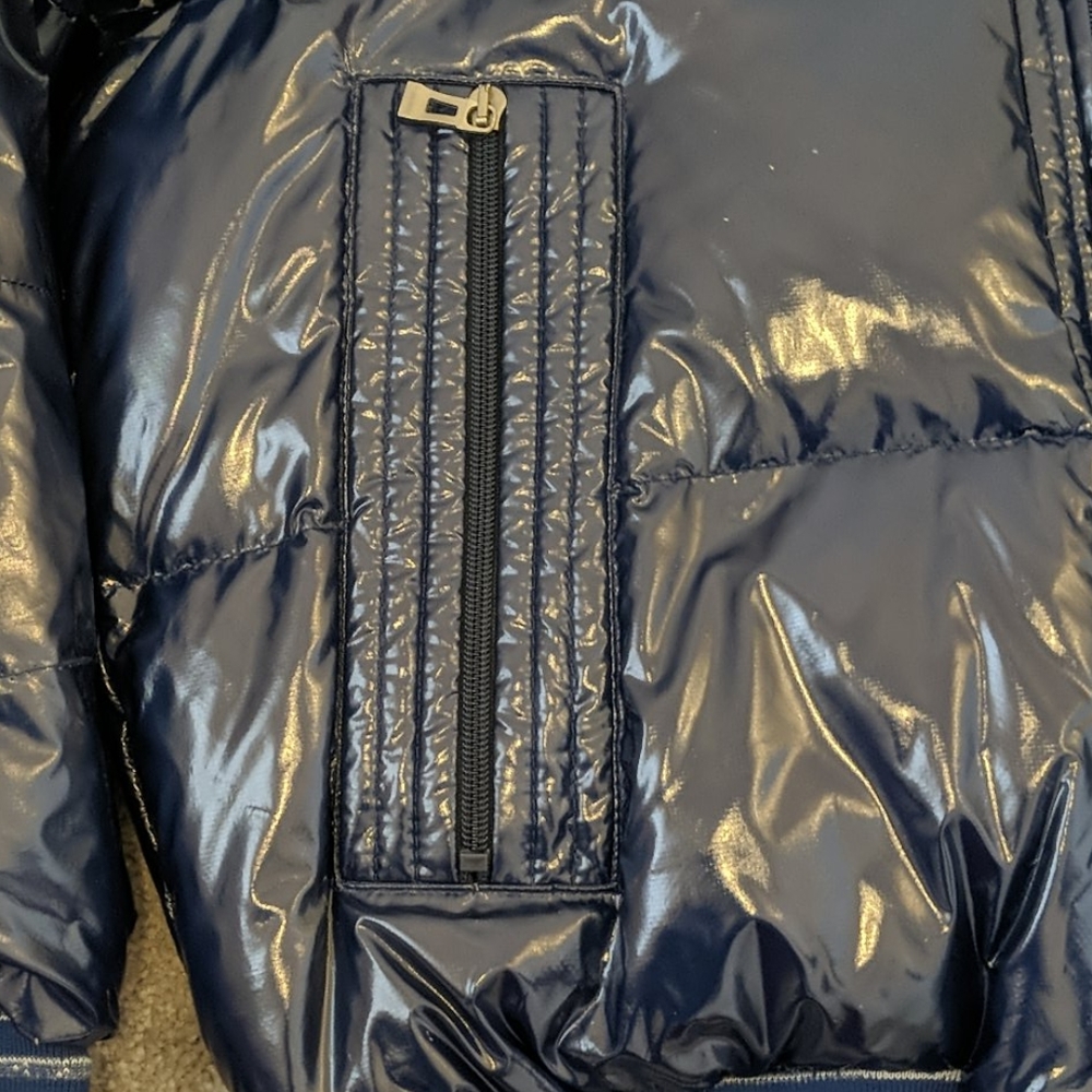 Hugo Boss - Picture 5 of 16